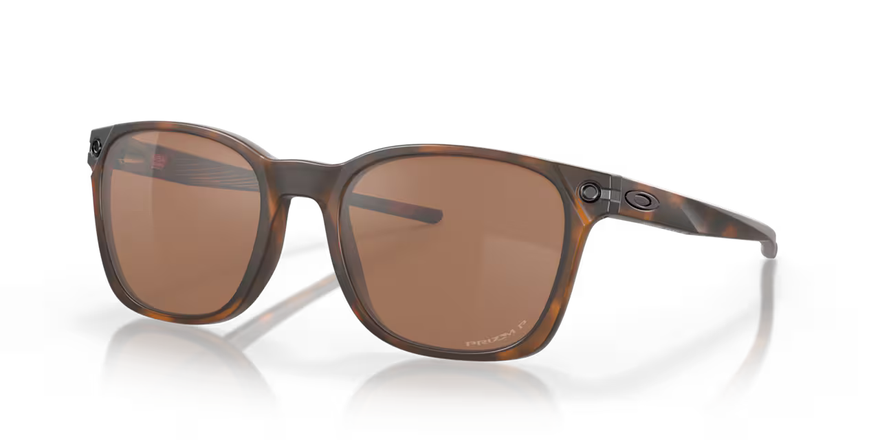 Oakley Objector