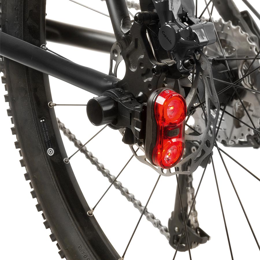 M-Wave, Axle Mount, Axle mount lamp bracket