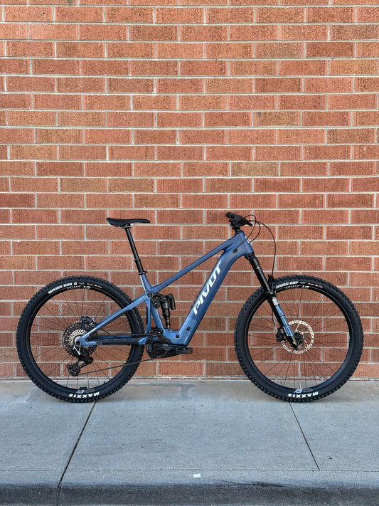 Pivot Shuttle AM Demo