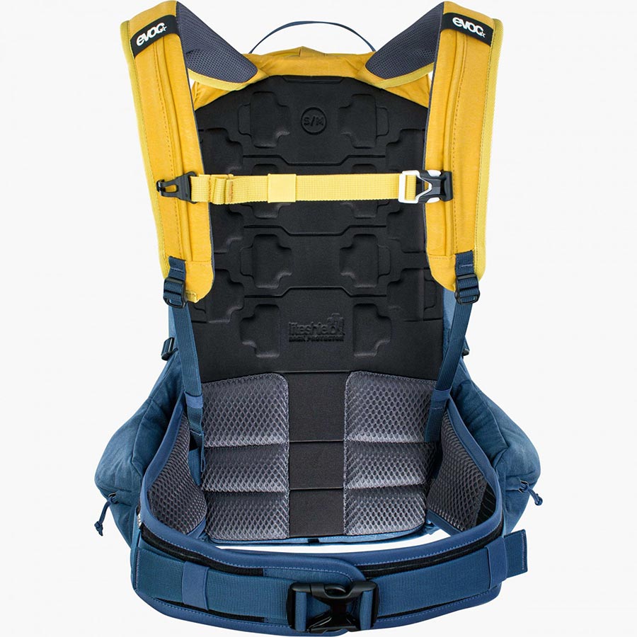 EVOC, Trail Pro 26, Protector backpack, 26L, Carbon/Grey, SM