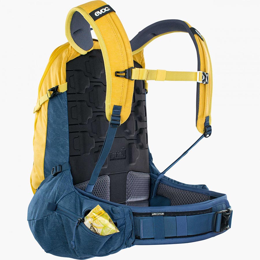 EVOC, Trail Pro 26, Protector backpack, 26L, Carbon/Grey, SM