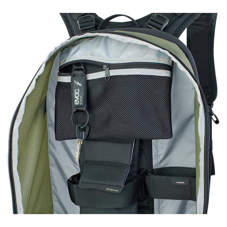 EVOC, FR Tour E-Ride 30, Protector backpack, 30L, Dark Olive/Black, ML