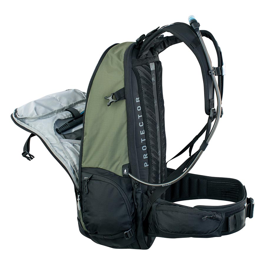 EVOC, FR Tour E-Ride 30, Protector backpack, 30L, Dark Olive/Black, ML