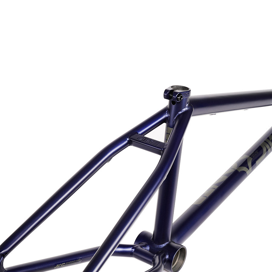 WeThePeople, Arc Murray Loubser signature, Black, 20.5''