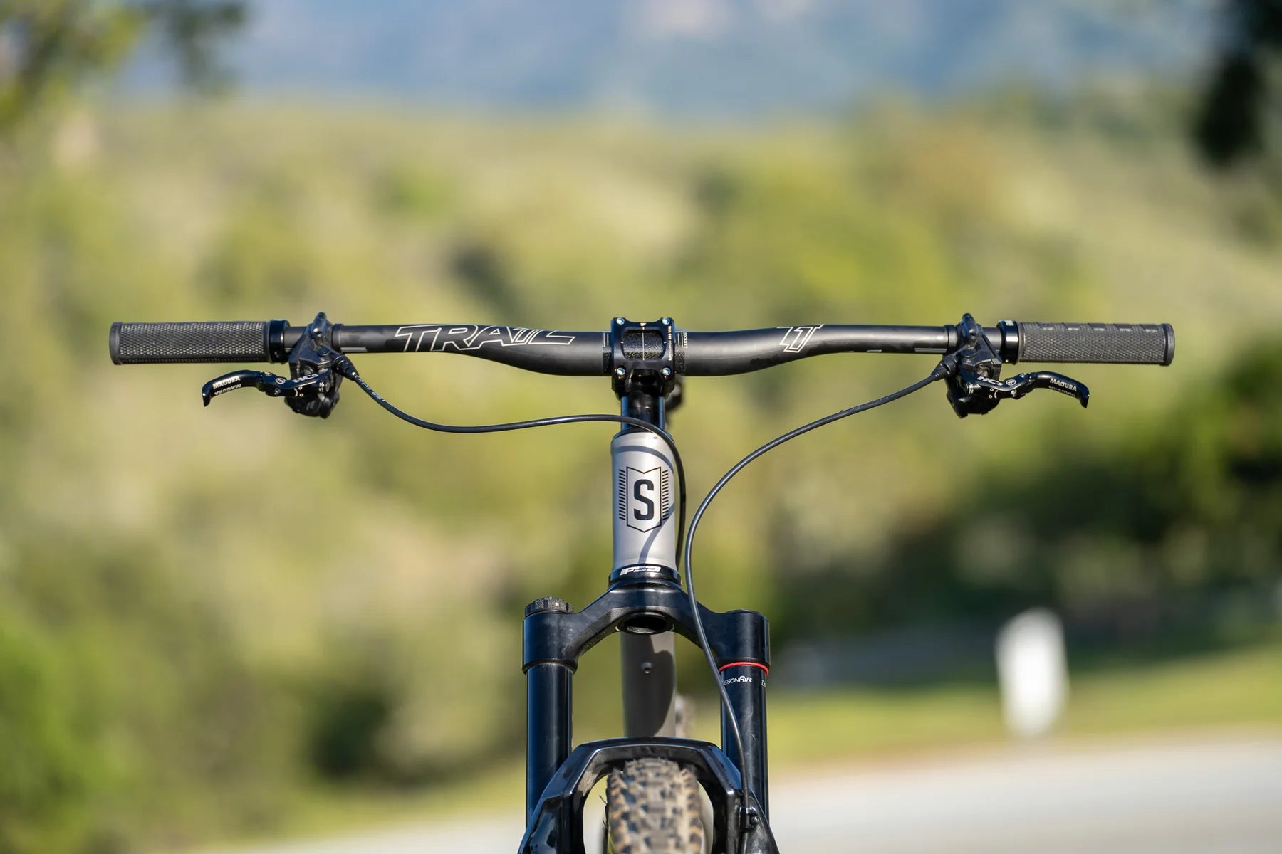 Stinner Tunnel Podium Frame - Thumbnail 3